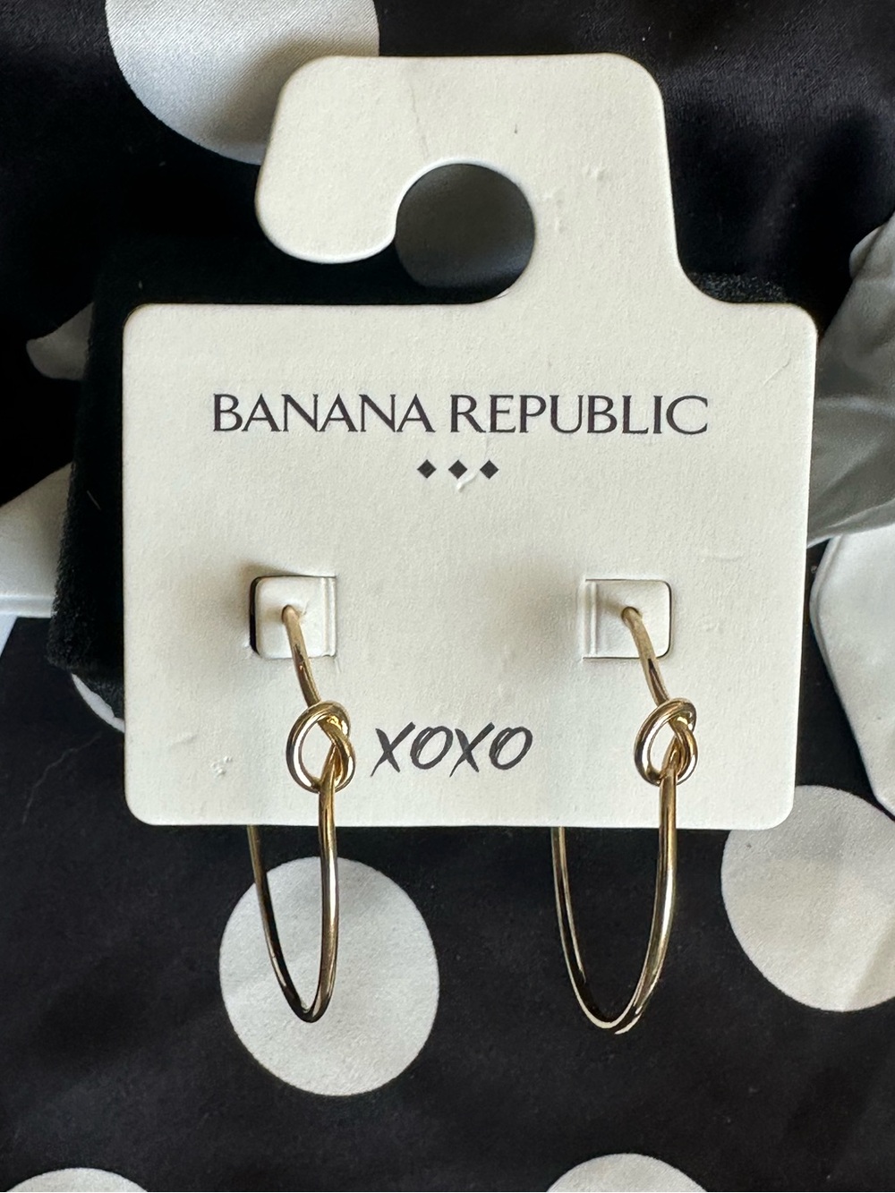 NWT Banana Republic Gold Love Knot Hoop Earrings